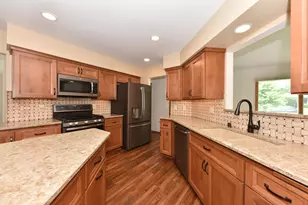 6126 S Merrill Ave, Cudahy, WI 53110 - Photo 13