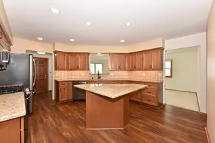 6126 S Merrill Ave, Cudahy, WI 53110 - Photo 15