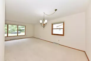 6126 S Merrill Ave, Cudahy, WI 53110 - Photo 11