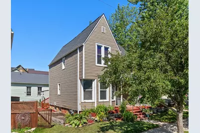 436 N 7th St, Manitowoc, WI 54220 - Photo 3