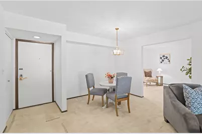 1906 E Shorewood Blvd #163, Shorewood, WI 53211 - Photo 5