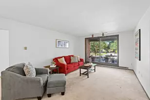 1906 E Shorewood Blvd, Shorewood, WI 53211 - Photo 3