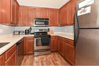 4130 S Lake Dr #278, Saint Francis, WI 53235 - Photo 5