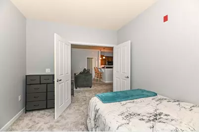 4130 S Lake Dr #278, Saint Francis, WI 53235 - Photo 21