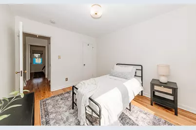 3269 N Oakland Ave, Milwaukee, WI 53211 - Photo 13