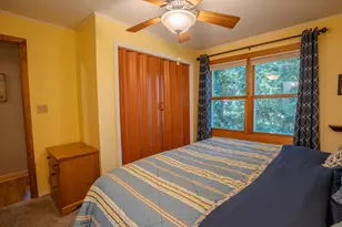 2712 Nagawicka Ave, Delafield, WI 53018 - Photo 13