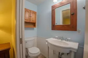 2712 Nagawicka Ave, Delafield, WI 53018 - Photo 15