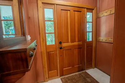 2712  Nagawicka Ave, Delafield, WI 53018 - Photo 11