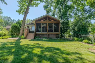 2712 Nagawicka Ave, Delafield, WI 53018 - Photo 23
