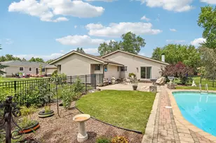 36651 Prairie Dr, Summit, WI 53066 - Photo 55