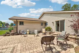 36651 Prairie Dr, Summit, WI 53066 - Photo 23