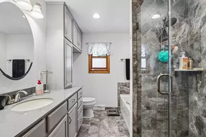 36651  Prairie Dr, Summit, WI 53066 - Photo 15