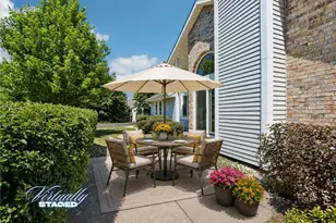 101 E Sutton Pl, Waukesha, WI 53188 - Photo 43