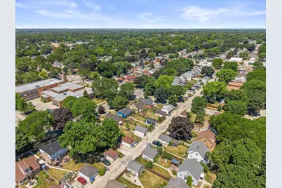 2966 N 80th St, Milwaukee, WI 53222 - Photo 23