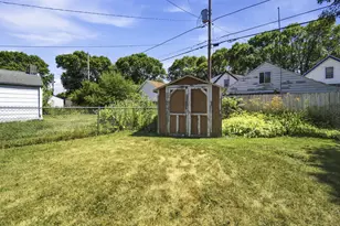 2915 E Allerton Ave, Saint Francis, WI 53235 - Photo 37