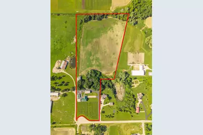 22200 W 6 Mile Rd, Racine, WI 53126 - Photo 9