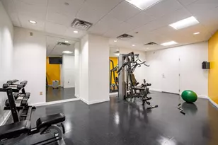 545 E Wells St, Milwaukee, WI 53202 - Photo 23