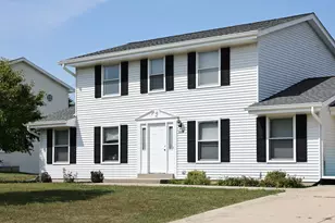 8795 S Lizanne Dr, Oak Creek, WI 53154 - Photo 41