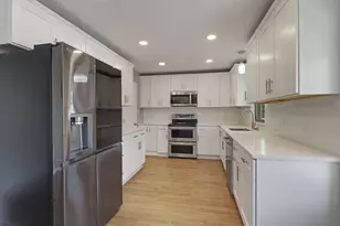 3818 68th St, Kenosha, WI 53142 - Photo 5