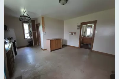 5723  Old Q Rd, Kossuth, WI 54220 - Photo 3