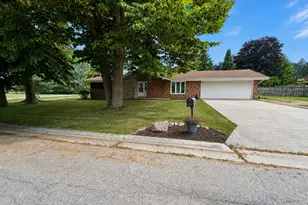 100 Highland St, Adell, WI 53001 - Photo 1