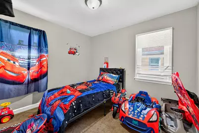 4159 N 39th St, Milwaukee, WI 53216 - Photo 9
