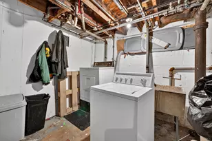 3328 N 44th St, Milwaukee, WI 53216 - Photo 21