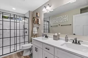 W242N6316 Oak Dr, Sussex, WI 53089 - Photo 27