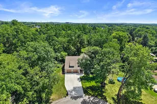 W242N6316 Oak Dr, Sussex, WI 53089 - Photo 45
