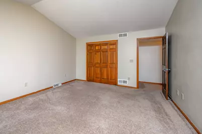 1716  Erin Ln, Waukesha, WI 53188 - Photo 33