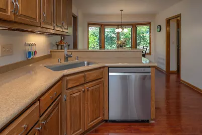 1716  Erin Ln, Waukesha, WI 53188 - Photo 21