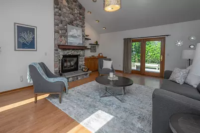 1716  Erin Ln, Waukesha, WI 53188 - Photo 11