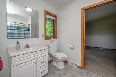 1716  Erin Ln, Waukesha, WI 53188 - Photo 37