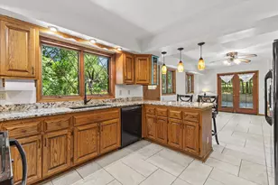 S68W17886 East Dr, Muskego, WI 53150 - Photo 13