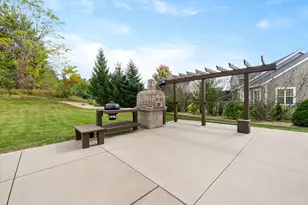 W273N2420 Arlington Ct, Pewaukee, WI 53072 - Photo 49