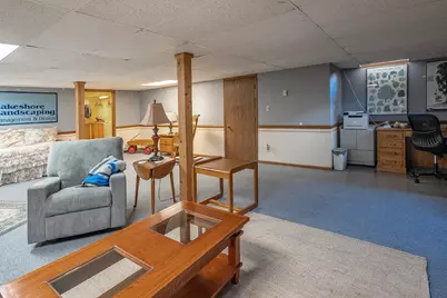 6411 N Bittersweet Ln, Glendale, WI 53217 - Photo 43