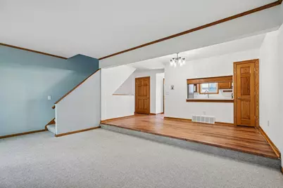 W163N11467  Windsor Ct, Germantown, WI 53022 - Photo 15
