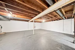 1542 W Iona Terrace, Milwaukee, WI 53221 - Photo 27