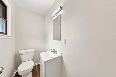 1542 W Iona Ter, Milwaukee, WI 53221 - Photo 15