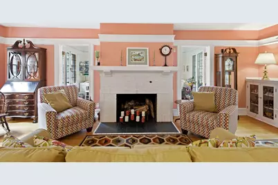 1534  Upper Pkwy, Wauwatosa, WI 53213 - Photo 19