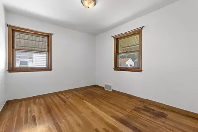 4915 N 63rd St, Milwaukee, WI 53218 - Photo 17