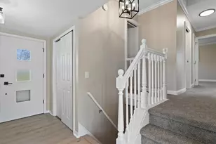 14225 Forest View Ln, Brookfield, WI 53005 - Photo 5