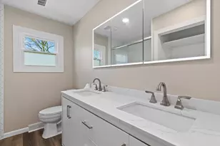 14225 Forest View Ln, Brookfield, WI 53005 - Photo 27
