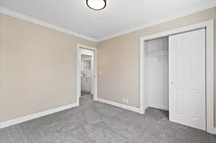 14225 Forest View Ln, Brookfield, WI 53005 - Photo 21