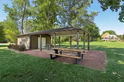 N61W35366  Mariner Ct, Oconomowoc, WI 53066 - Photo 47