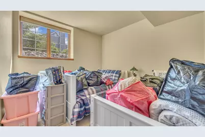 355  Phillip Dr, Kohler, WI 53044 - Photo 31