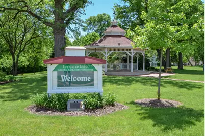 5611  Apricot Ct, Greendale, WI 53129 - Photo 21