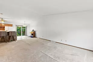 117 Manor Ct, Slinger, WI 53086 - Photo 3