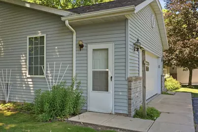 117  Manor Ct, Slinger, WI 53086 - Photo 33