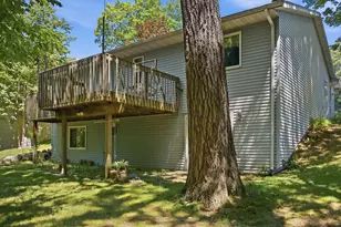 117 Manor Ct, Slinger, WI 53086 - Photo 39